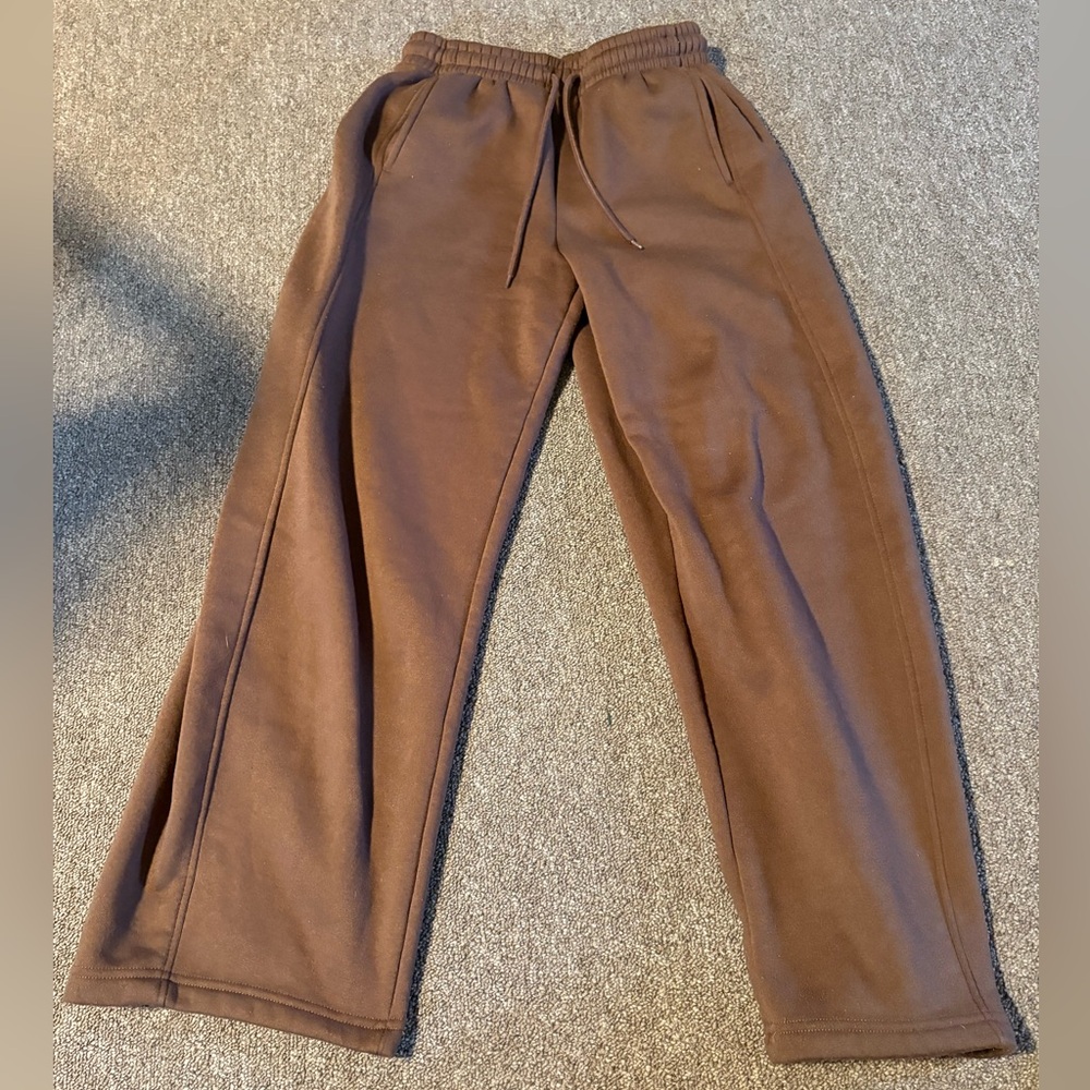 Refuge Brown Wide Leg Sweatpants